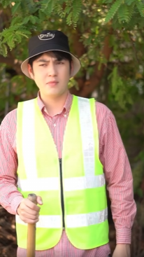 N2909163 ตอบแทนน ำใจคนกวาดขยะ part 2