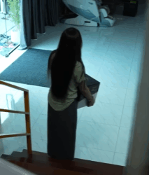 N1809173 โดนแฟนทิ้งไว้ข้างทางจึงขอเข้าบ้านคนแปลกหน้า part 2