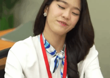 N1710836 กชายประธาน ปลอมต วมาทำงาน part 2