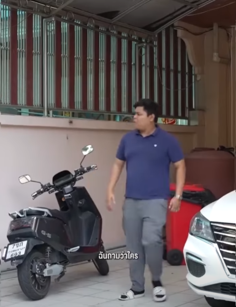 N1710436 คนกวาดขยะ วยช ตฉ part 2