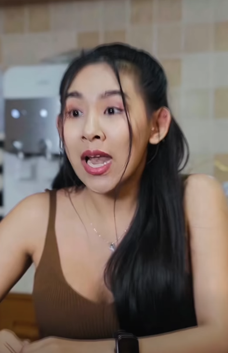 N2110993 ดว าล กชายเป นธนาคารหร อไง part 2