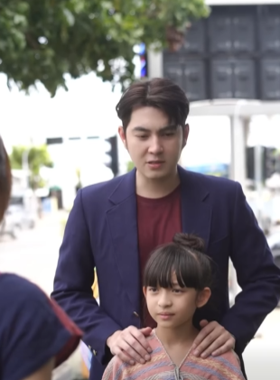 N0310210 แต งต วไม เร ยบร อยห ามเข างาน part 2