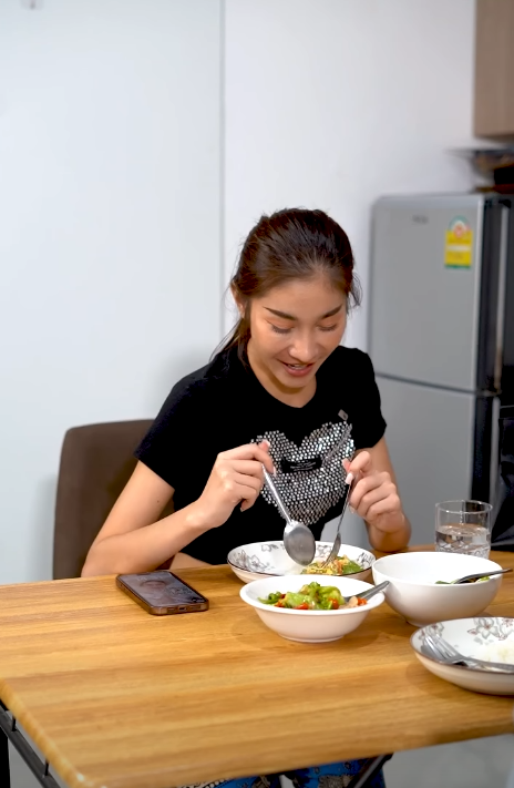 N0511456 โลก ใบของเราส คน part 2