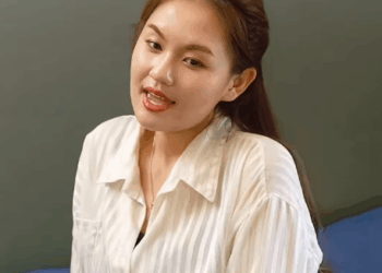 N0211104 เล นละครต อหน าแม part 2