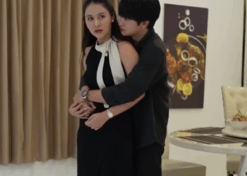 N1111565 เห นผ หญ งเป นแค กตาหน ารถ part 2