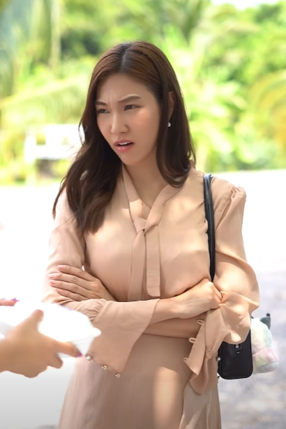 N1111490 เป นเม ยประธานบร ทำไมมาก นข าวกล องข างทาง part 2