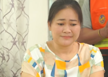 N1512217 โดนด กเพราะแต งต วจนๆไปสม ครงาน part 2