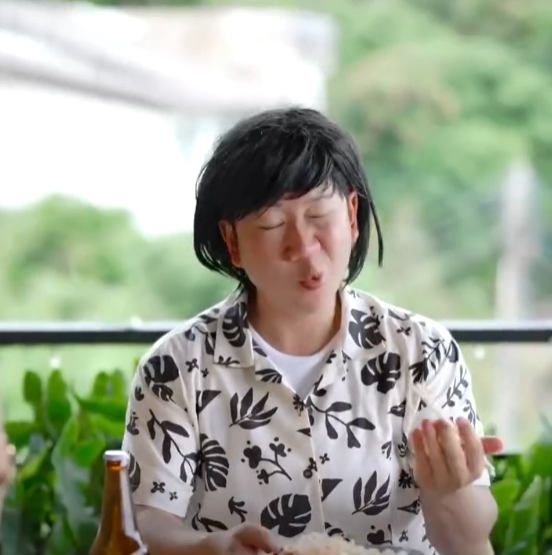 N1612137 โทรศ พท ใหม เป นเหต โดนเฉดห วออกจากร าน part 2