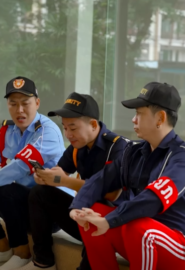 N1612008 เราจะโสดไปด วยก แต เพ อนด นแอบไปม แฟน part 2