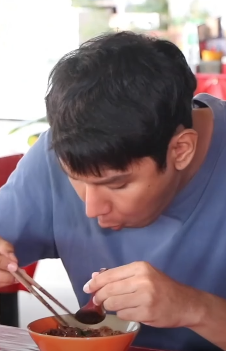 N1001356 ไม อายหรอท ขอคนอ นก part 2