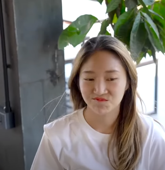 N1201261 เป นล กคนเด ยวอย องสาวโผล มาอ กคน part 2