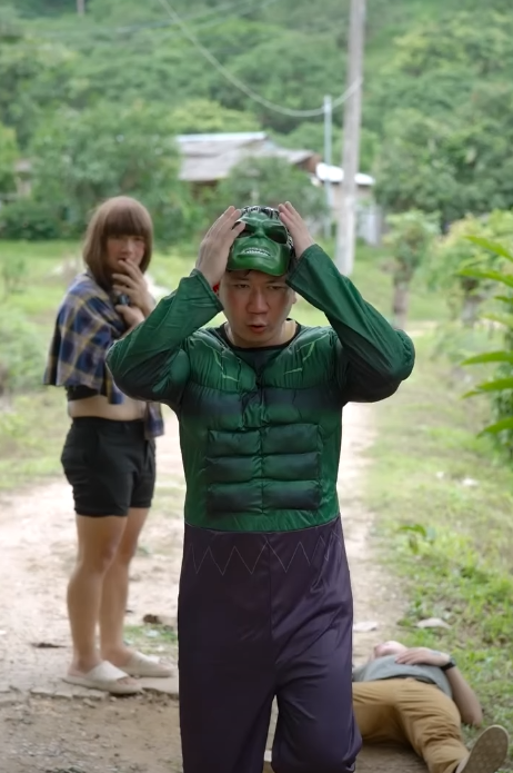 N2512115 เม อเบนซ จม กโต อยากเป นซ เปอร โร 1ว part 2