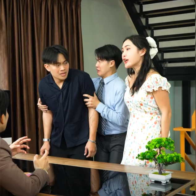 N1701009 เป ดกระโปรงเลยหรอ part 2