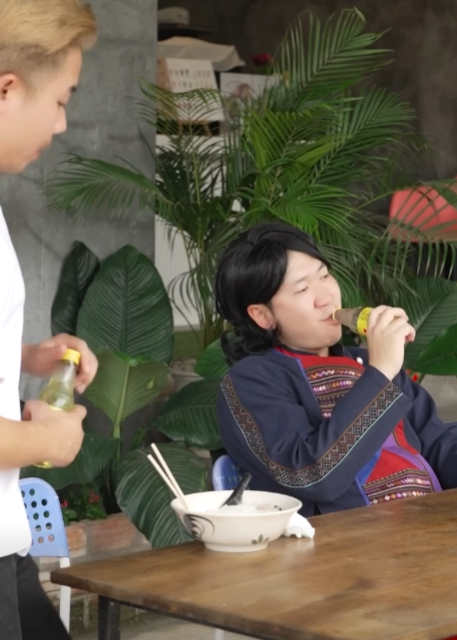 N1601225 บร การด ประท บใจ เบนซ ไงจะใครล part 2