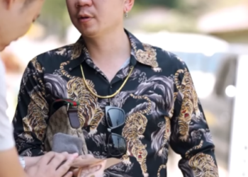 N2301293 งก บพ ดไม ออก เม อร ความล บท ชายซ อนไว part 2