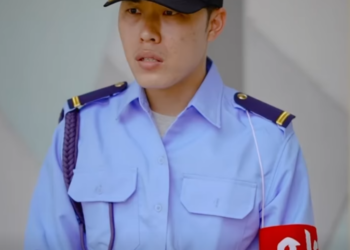 N2601396 ยามเก บกล องกล บบ าน โดนผ ดการเร ยกปร part 2