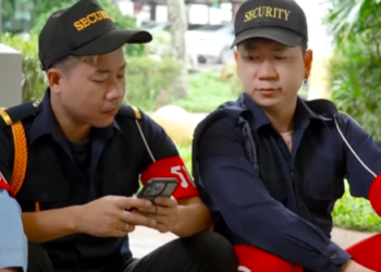 N2401550 เราจะโสดไปด วยก แต เพ อนด นแอบไปม แฟน part 2