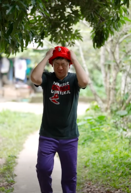 N2401559 นต องม กว เป นว นของเบนซ part 2