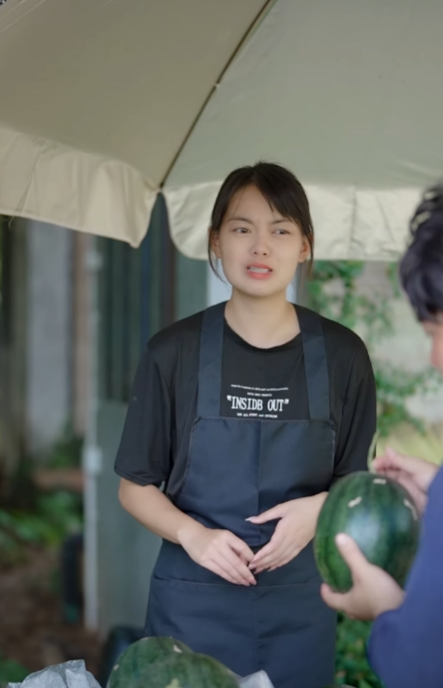 N2801576 านแตงโมหรรษา อมาแล วก ขายไป part 2