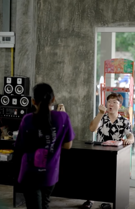 N2901345 เพ อนจอมป วน ชวนก นหน เท ยว part 2