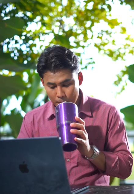 N2801443 อย าด อยค คนใส เส อตลาดน part 2