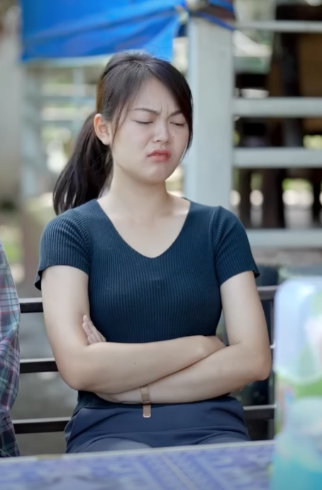 N2901357 มน ำลายข นฟ ดท ายหล นใส หน าต วเอง part 2