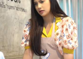 N0101682 แต งต วแบบน กล าเข ามาก นอาหารร านหร ๆแบบน ได งไง part 2