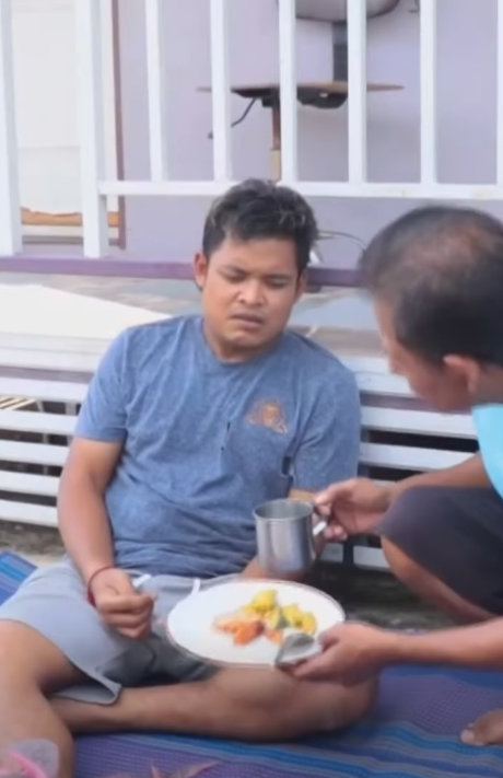 N0701395 เป นญาต ใช าท กคนจะด บเรา part 2