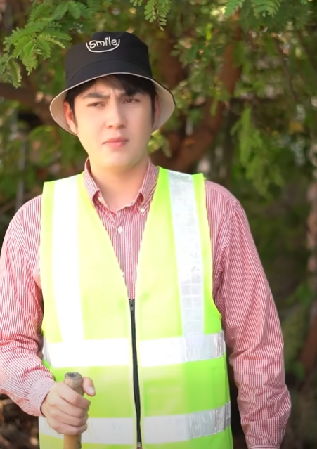 N0102142 ตอบแทนน ำใจคนกวาดขยะ part 2