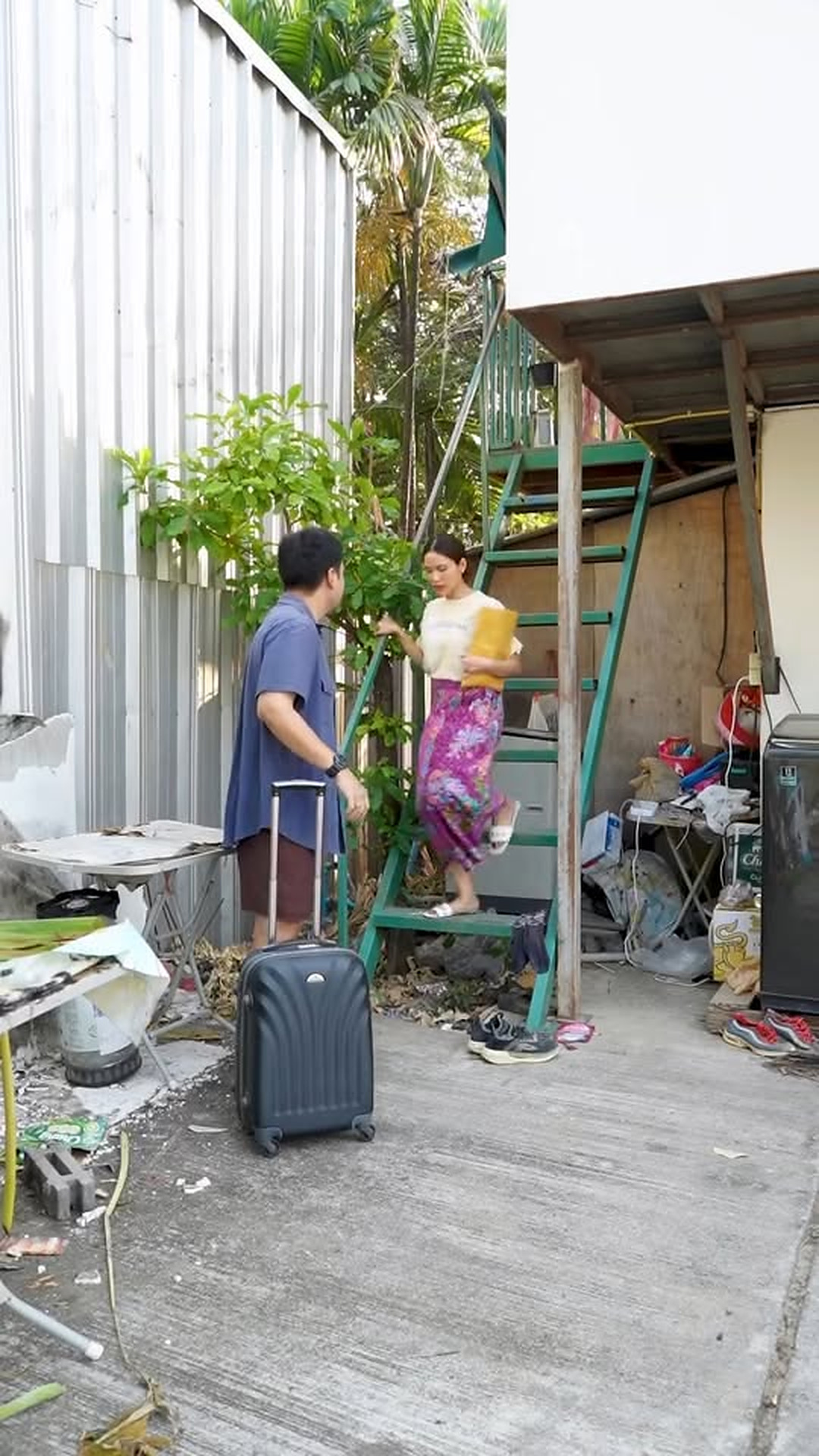 N0103396 สร างภาพว ารวยท แท ไม อะไรเลย part 2