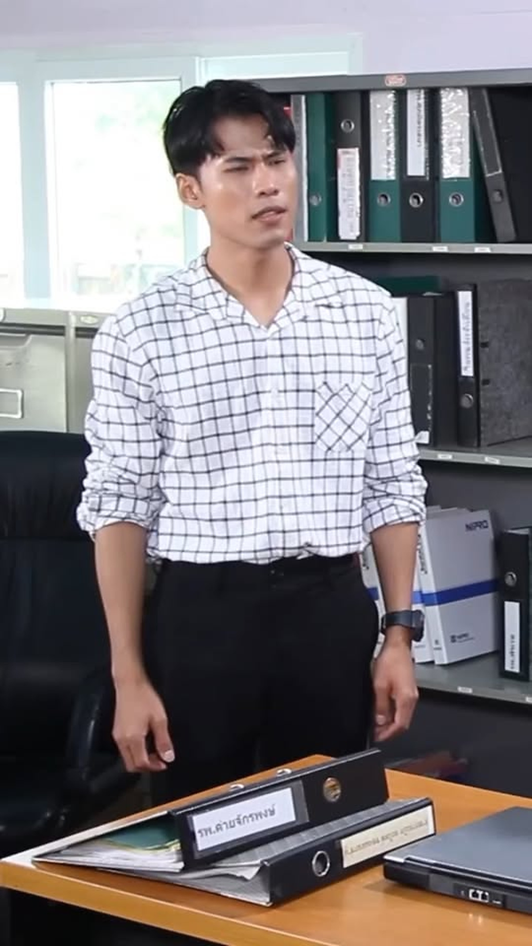 N2802916 นเก าหลบไป เด กร นใหม จะทำให part 2