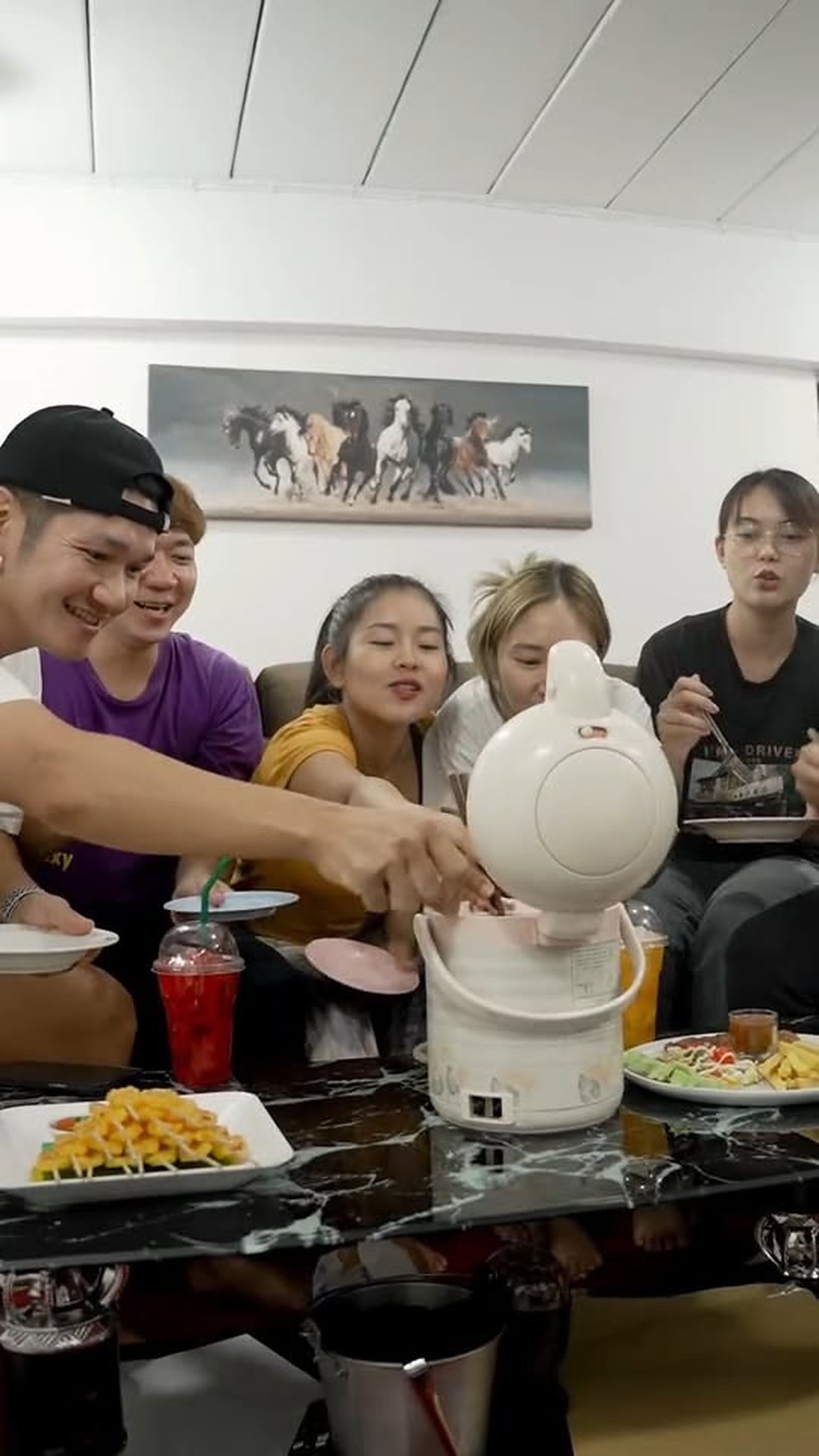 N0303935 แผนชาบ าว ทำว นวายท งบ าน part 2