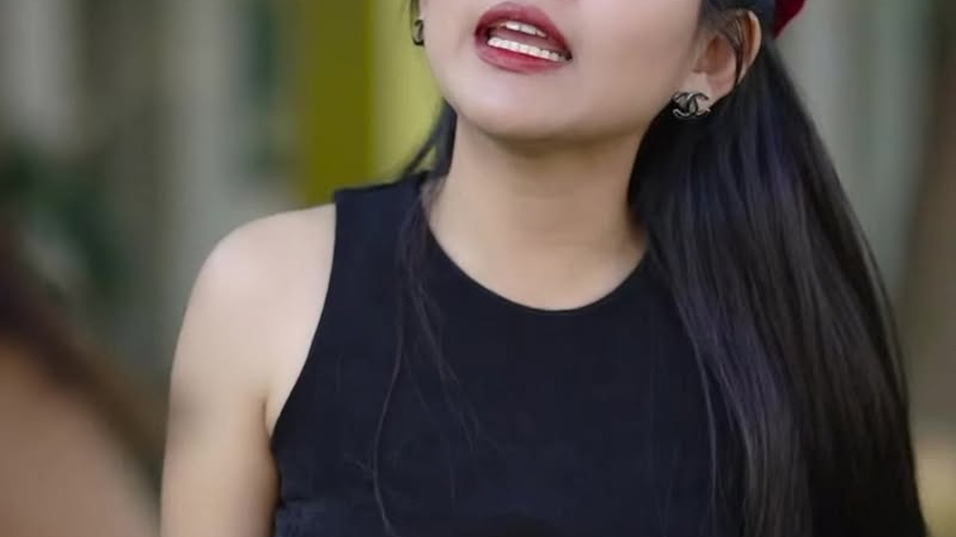 N1003723 เก ดมาหน าตาหล สาวๆเลยชอบตามจ part 2